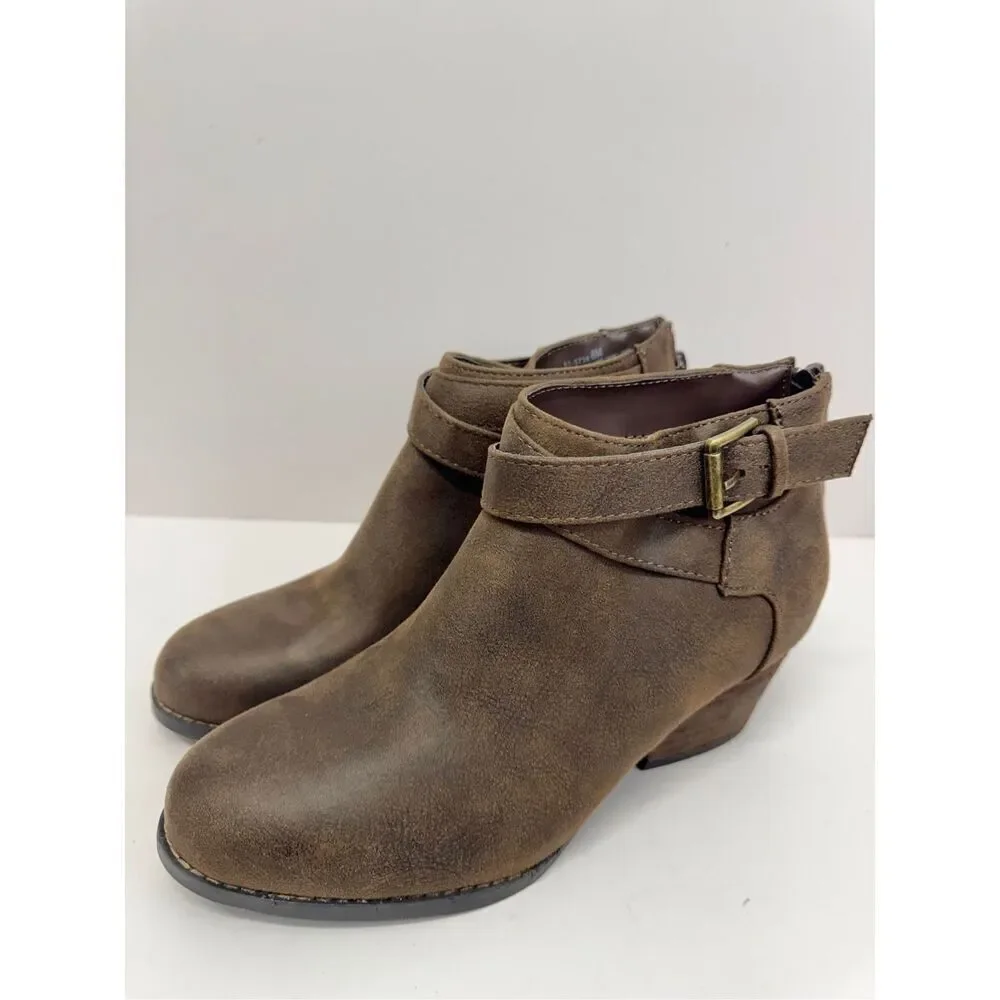 Bella Vita Boots Size 8 Brown Block Heel Ankle Zip Padded Insole Buckle‎ Detail